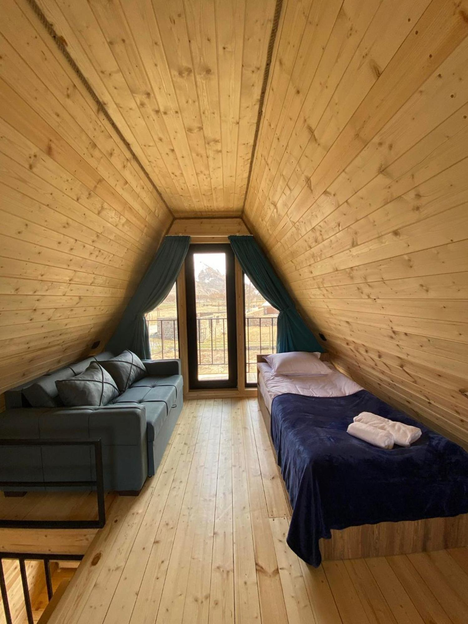 Panorama Cottages In Sno Exterior photo